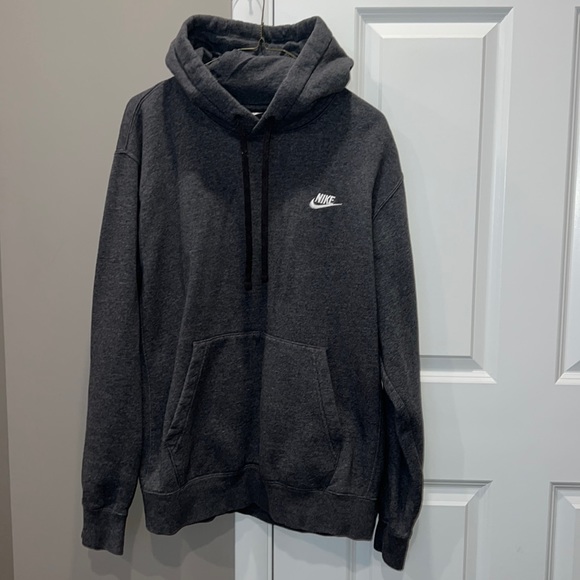 Nike Tops - Nike hoodie